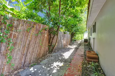 1112 S 22nd Court, Hollywood, FL 33020 - Photo 39