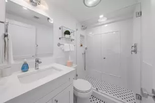 401 Peruvian Ave, Palm Beach, FL 33480 - Photo 13