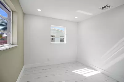 1437 SW 1st Avenue, Deerfield Beach, FL 33441 - Photo 13