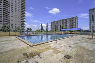 251 174th Street #714, Sunny Isles Beach, FL 33160 - Photo 23