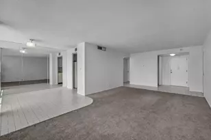251 174th St, Sunny Isles Beach, FL 33160 - Photo 13