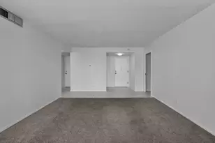251 174th St, Sunny Isles Beach, FL 33160 - Photo 15