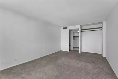 251 174th Street #714, Sunny Isles Beach, FL 33160 - Photo 11