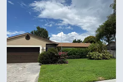 102 Sand Pine Way, Royal Palm Beach, FL 33411 - Photo 1