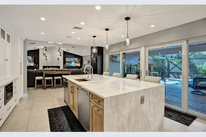 738 Middle River Drive, Fort Lauderdale, FL 33304 - Photo 19