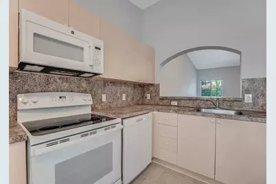 3810 N Jog Road #204, West Palm Beach, FL 33411 - Photo 11