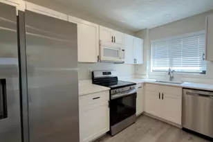 160 Bella Vista Ct N, Jupiter, FL 33477 - Photo 3