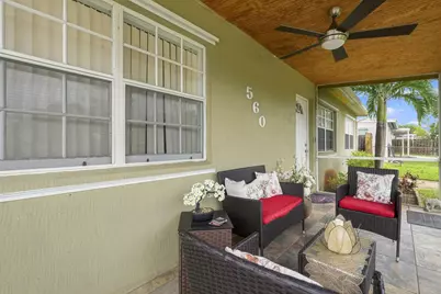 560 Seagrape Road, Lantana, FL 33462 - Photo 5