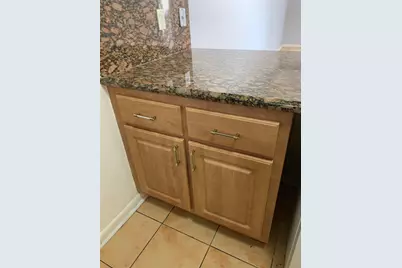 [Address not provided], West Palm Beach, FL 33415 - Photo 7