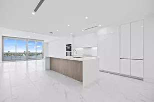 220 Lake Shore Dr, Lake Park, FL 33403 - Photo 1
