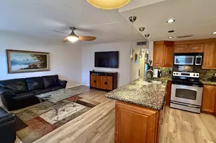 171 Grantham E, Deerfield Beach, FL 33442 - Photo 7