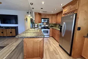 171 Grantham E, Deerfield Beach, FL 33442 - Photo 9