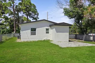 1801 N 25th St, Fort Pierce, FL 34947 - Photo 15