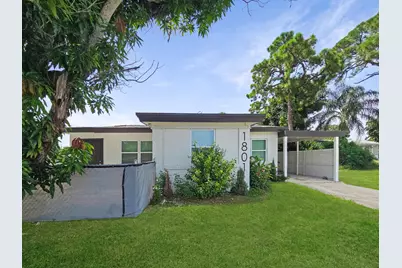 1801 N 25th Street, Fort Pierce, FL 34947 - Photo 1