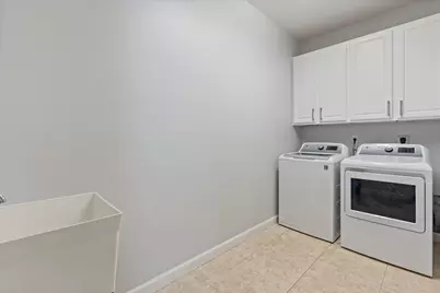 8501 Portobello Lane, Palm Beach Gardens, FL 33418 - Photo 23