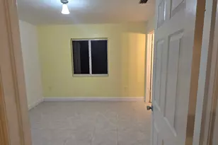 2210 NW 34th St, Miami, FL 33142 - Photo 15
