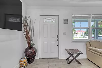 1707 E Terrace Drive, Lake Worth, FL 33460 - Photo 7