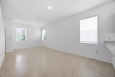 2874 Skyline Loop, Kissimmee, FL 34758 - Photo 3