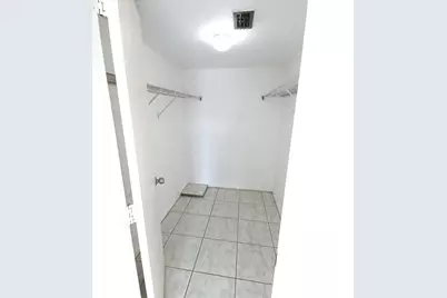 7221 Golf Colony Court #102, Lake Worth, FL 33467 - Photo 11