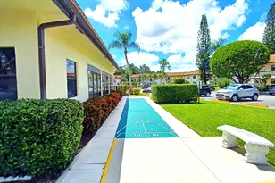 7221 Golf Colony Ct, Lake Worth, FL 33467 - Photo 25