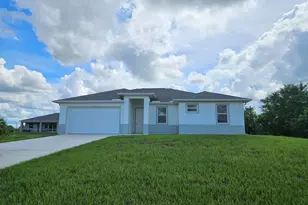 125 Bethlehem Pl, Labelle, FL 33935 - Photo 1
