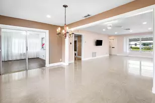 106 NW 10th Ct, Boynton Beach, FL 33426 - Photo 13