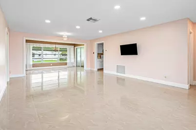 106 NW 10th Court, Boynton Beach, FL 33426 - Photo 5
