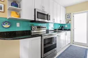 3250 NE 28th St, Fort Lauderdale, FL 33308 - Photo 7