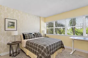 3250 NE 28th St, Fort Lauderdale, FL 33308 - Photo 13