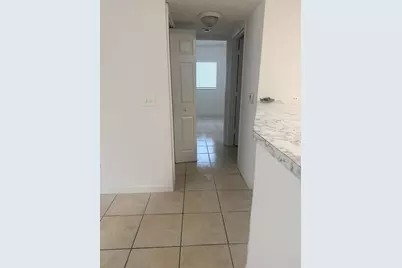 3660 N 56th Avenue #611, Hollywood, FL 33021 - Photo 11