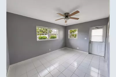 1240 SE 3rd Court #12, Deerfield Beach, FL 33441 - Photo 5