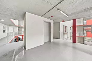 1750 W 46th St, Hialeah, FL 33012 - Photo 31