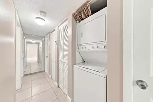 1750 W 46th St, Hialeah, FL 33012 - Photo 13
