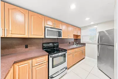 1750 W 46th Street #242, Hialeah, FL 33012 - Photo 9