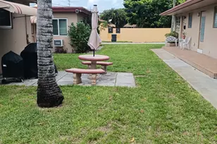 2341 Harding St, Hollywood, FL 33020 - Photo 7