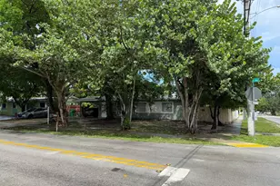 3820 SW 61st Ave, Davie, FL 33314 - Photo 3
