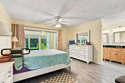 912 Savannas Point Drive #Apt b, Fort Pierce, FL 34982 - Photo 13