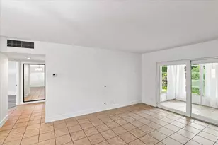 5121 W Oakland Park, Lauderdale Lakes, FL 33313 - Photo 11