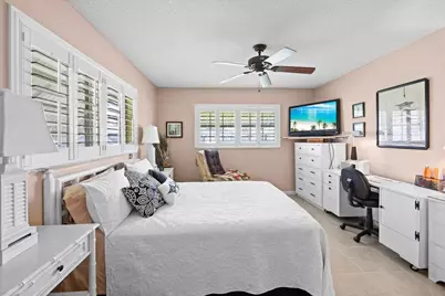 122 Mockingbird Lane, Delray Beach, FL 33445 - Photo 15
