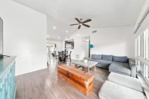 11351 NW 37th Pl, Sunrise, FL 33323 - Photo 3
