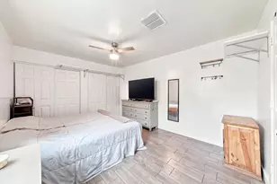 11351 NW 37th Pl, Sunrise, FL 33323 - Photo 15