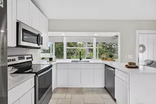 8545 101st Ave, Vero Beach, FL 32967 - Photo 15