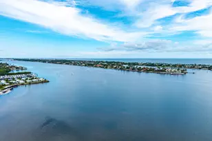 225 N Lakeshore Dr, Hypoluxo, FL 33462 - Photo 5