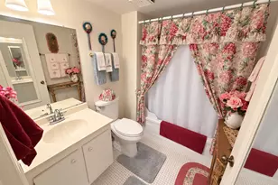 4570 NW 18th Ave, Pompano Beach, FL 33064 - Photo 7
