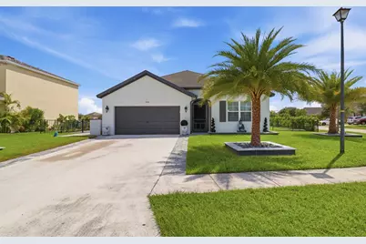 3146 Tidewater Circle, Fort Pierce, FL 34945 - Photo 1