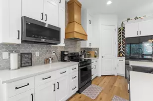 3764 NW 89th Way, Coral Springs, FL 33065 - Photo 13
