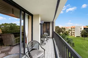 2480 Presidential Way, West Palm Beach, FL 33401 - Photo 19