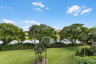 2480 Presidential Way, West Palm Beach, FL 33401 - Photo 21