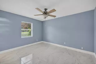 732 SW Ravenswood Ln, Port Saint Lucie, FL 34983 - Photo 11