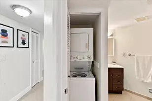 300 Three Islands Blvd, Hallandale Beach, FL 33009 - Photo 27